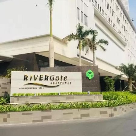 Rivergate Apartment With Central View Хошимин Экстерьер фото